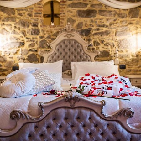 San Lazzo Luxury Room - Room & Personal Spa Castiglion Fiorentino Bagian luar foto